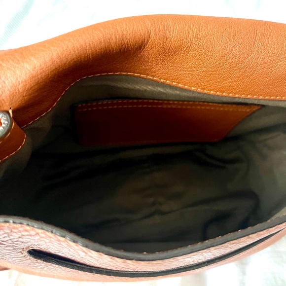 Chloe Marcie Medium Leather Crossbody - Picture 13 of 15